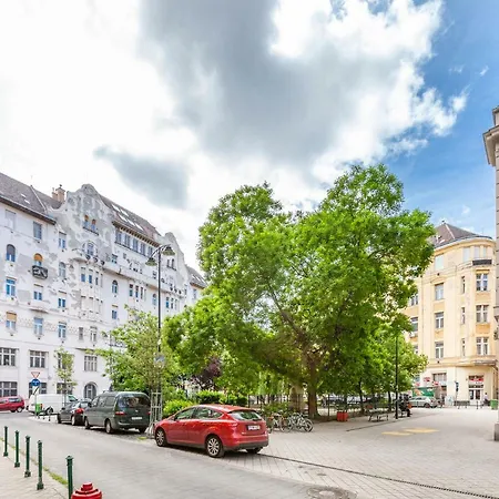 Palace Quarter Bródy