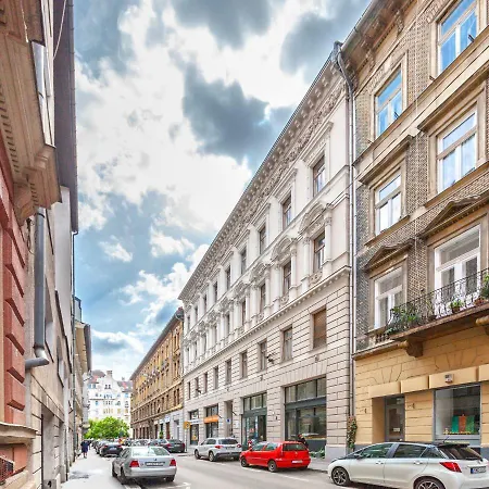 Palace Quarter Bródy Apartamento *